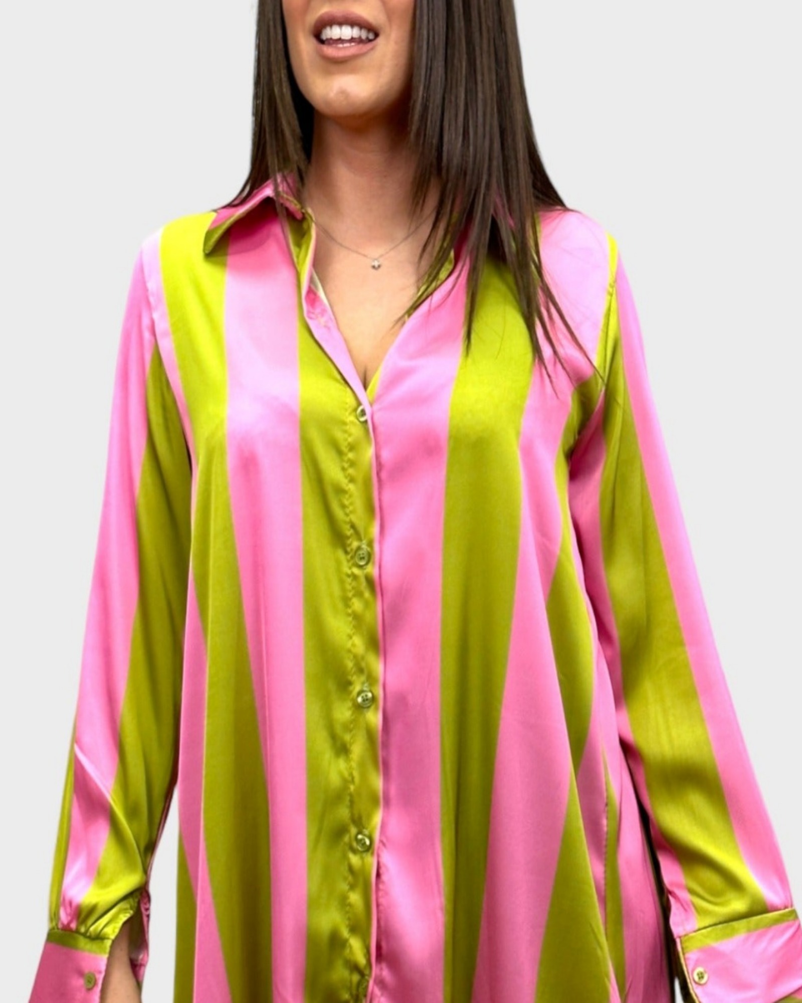 Satine μακριά πουκαμίσα σε χρώματα που ανεβάζουν την διάθεση