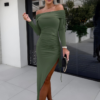 ♥style EL 42600  (Onesize)   Midi Φόρεμα ασύμμετρο Χακί (Khaki) Σε ελαστικό ύφασμα με έξω ώμους Σκίσιμο στο πλάι με ρυθμιζόμενο κορδόνι με σούρα  Onesize Καλύπτει S μέχρι L Χρώματα: Μαύρο -  Χακί - Ροζ - Φούξια Στήθος: 80-90εκ  Μήκος: 135εκ Αρκετά ελαστικό Σύνθεση:  95%polyester 5%elastane  Απαλό ύφασμα  Made in Italy