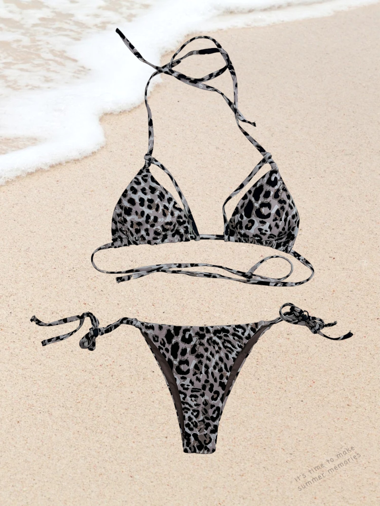 Μπικίνι μαγιό Animal Print Μαύρο/Γκρι C (Black) Animal print μπικίνι brazil με κορδονάκι στα πλαϊνά του κάτω μέρους. Μπούστο τριγωνάκι με αποσπώμενη ενίσχυση που δένει γύρω από τον λαιμό και στην πλάτη για τέλεια εφαρμογή.