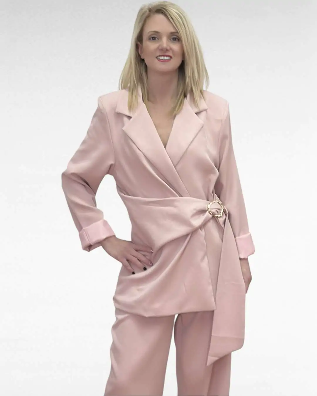 Κοστούμι Παντελόνι και κρουαζέ Σακάκι μακρύ Ροζέ - style PL 250210 Onesize ( S-L)   Ένα διαχρονικό και κομψό γυναικείο κοστούμι που θα απογειώσει κάθε σου εμφάνιση! Ιδανική επιλογή και για επίσημο chic  ή για γάμο