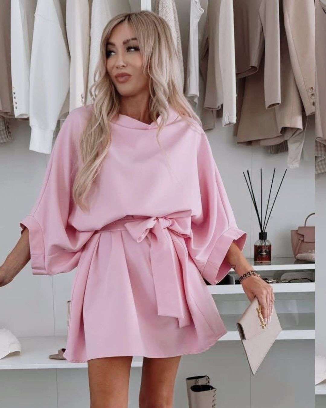 Μίνι ριχτό φόρεμα με ζώνη Ροζ Ανοιχτό Χαλαρό άνοιγμα στο λαιμό Μανίκια κιμονό Oversize χαλαρή ίσια γραμμή με δικό του ζωνάκι