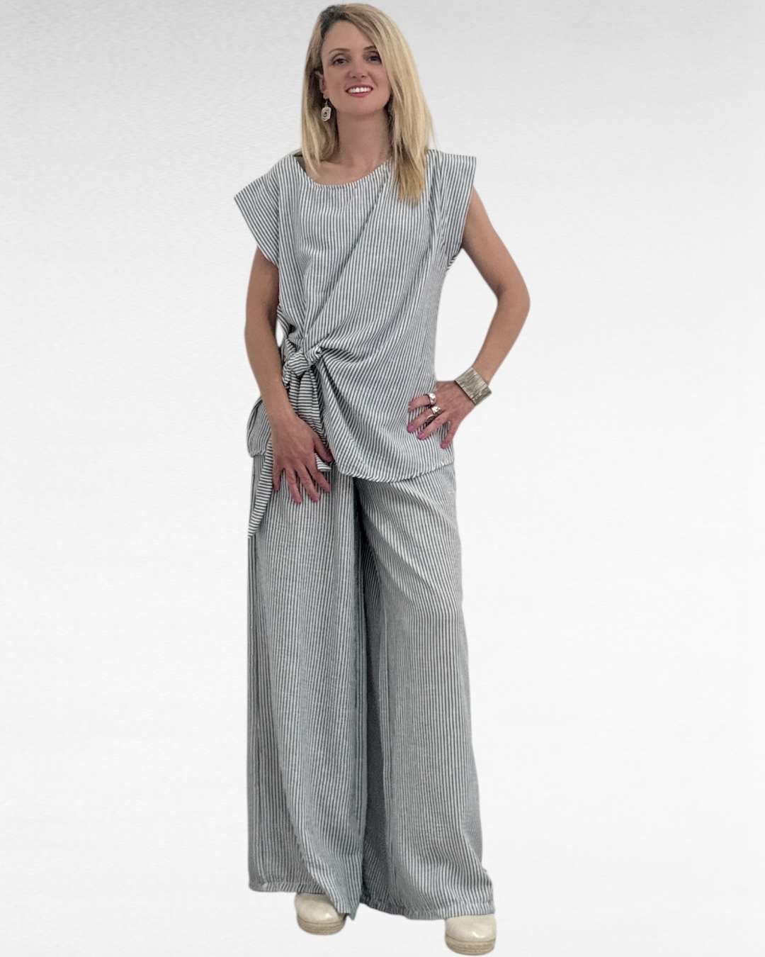Oversize Λινό Set με Ψιλή Ρίγα Εκρού/Μπλε σκούρο