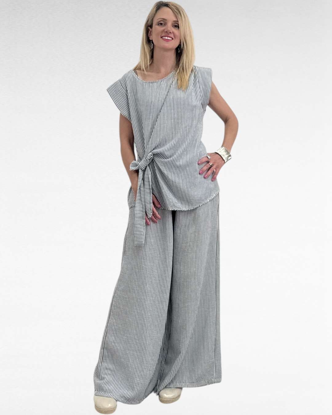 Oversize Λινό Set με Ψιλή Ρίγα Εκρού/Μπλε σκούρο