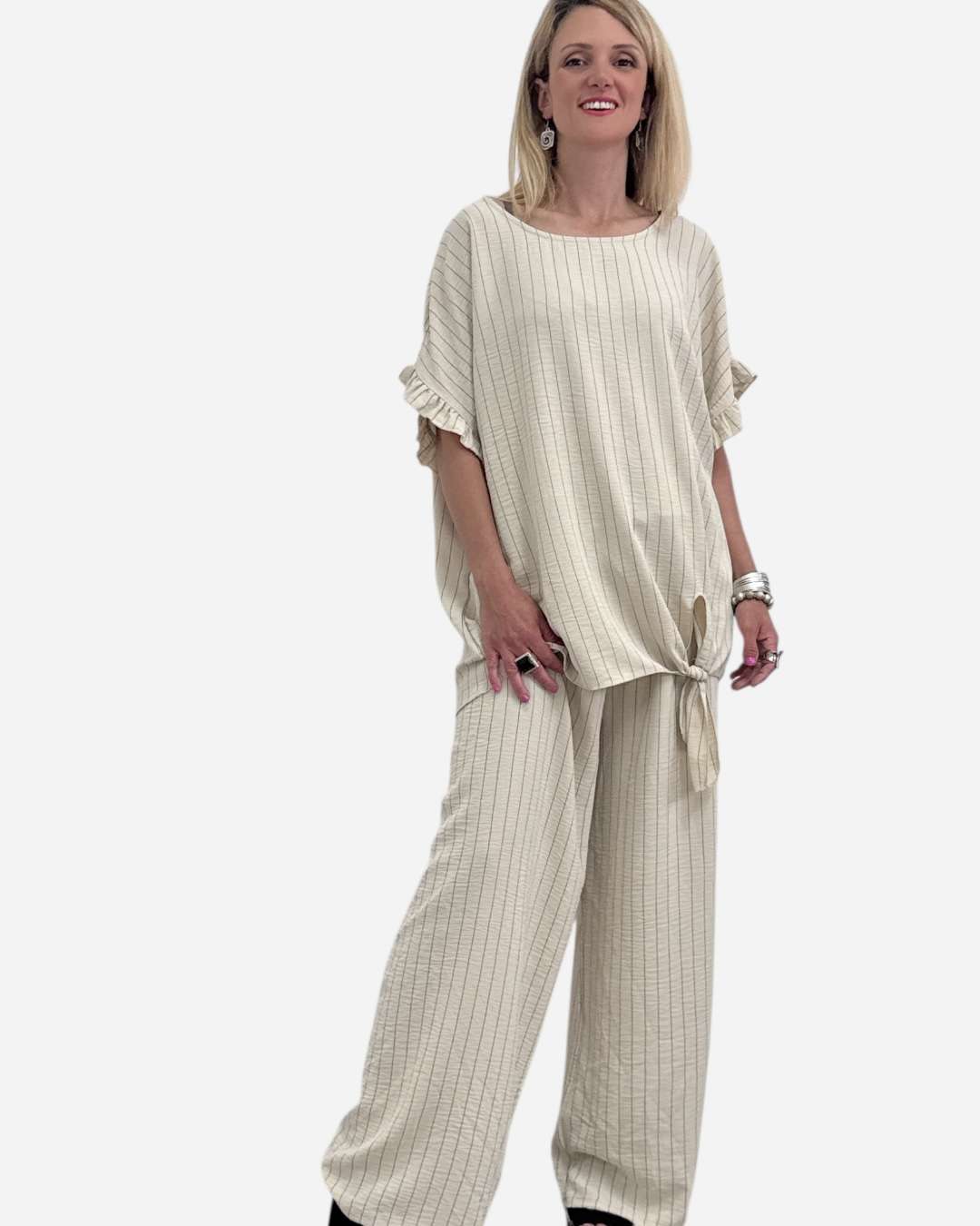 oversize-boho-set-me-psili-riga-bez-marine/ Oversize Boho Set με Ψιλή Ρίγα Μπεζ/Μαρίνε