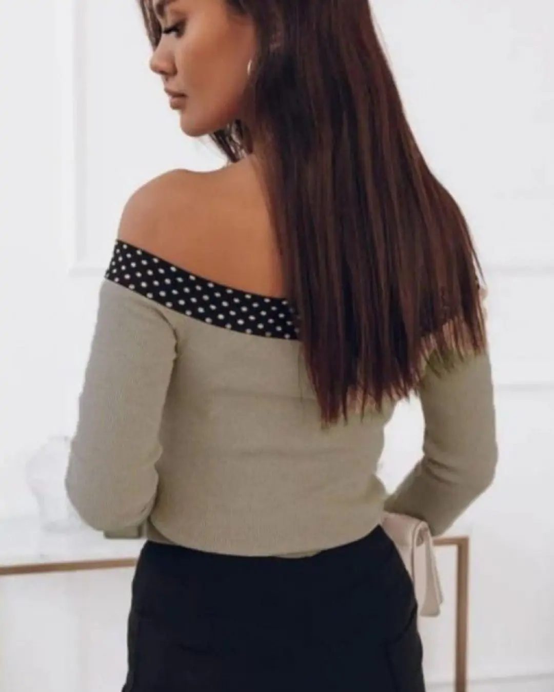 Μπλούζα με έξω ώμους ελαστικό